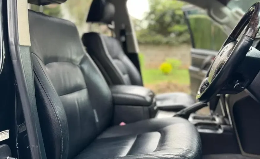 2012 Toyota Landcruiser V8 ZX Mint Condition
