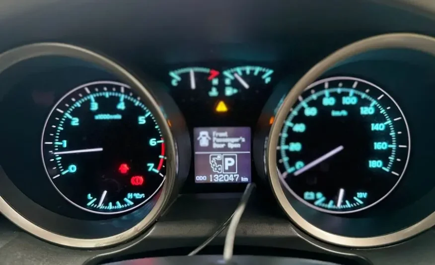 2012 Toyota Landcruiser V8 ZX Mint Condition