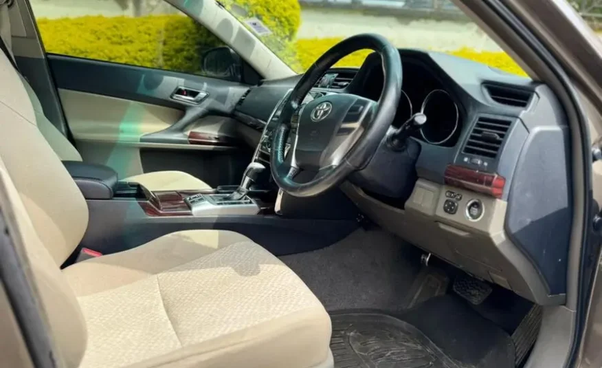 2012 Toyota Mark X 250G Mint Condition