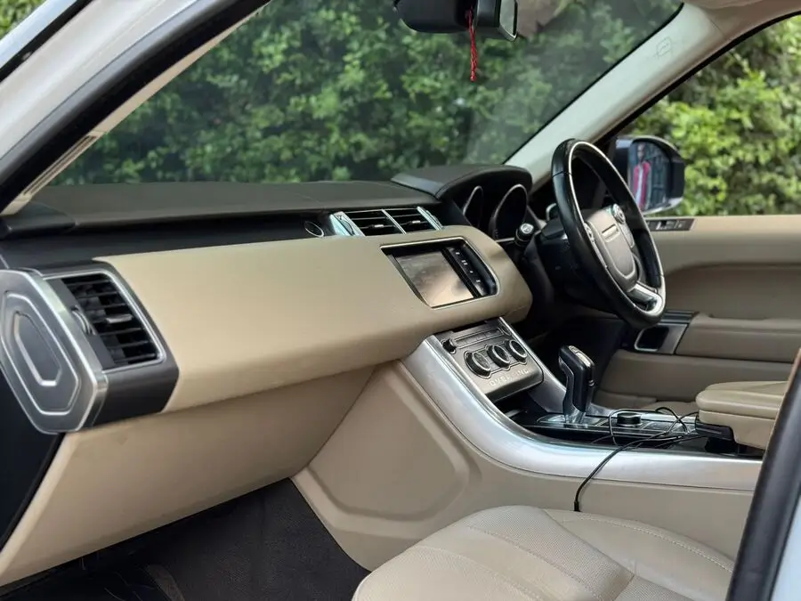 2013 Range Rover Sport Sunroof