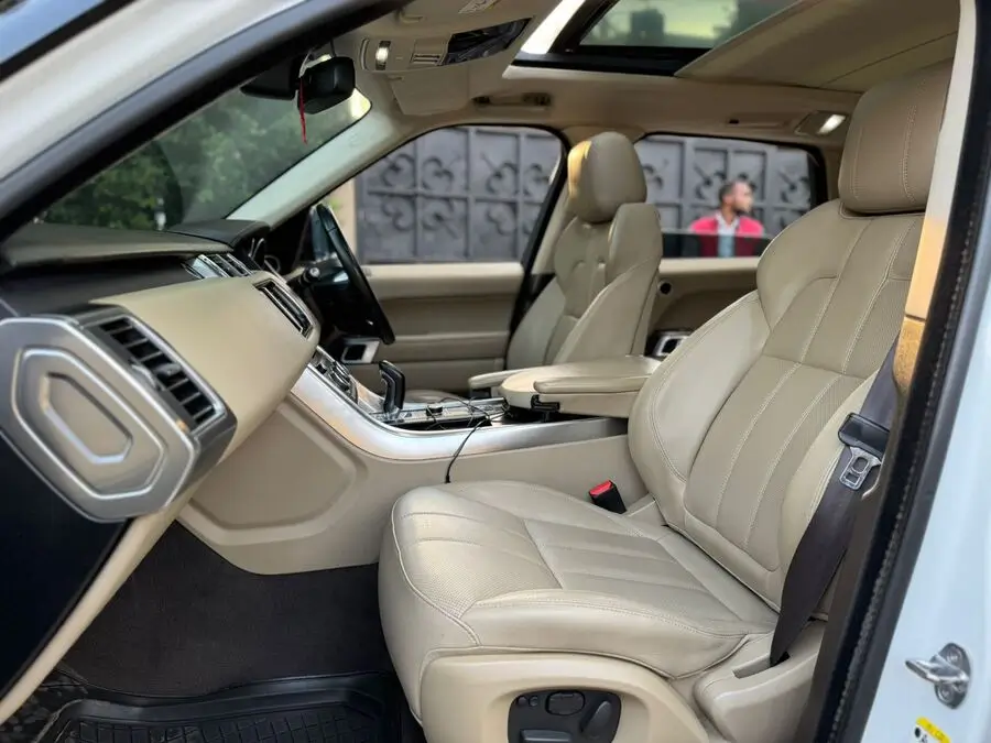 2013 Range Rover Sport Sunroof