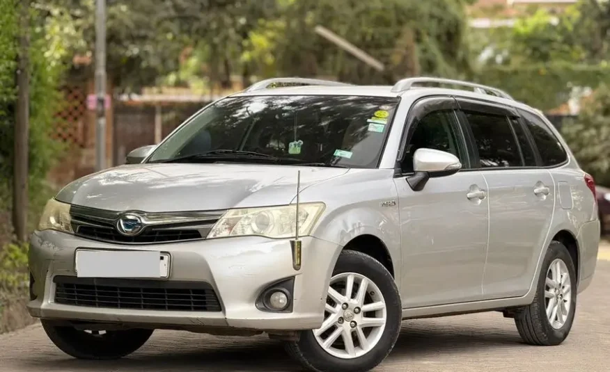 2014 Toyota Fielder Hybrid Mint Condition