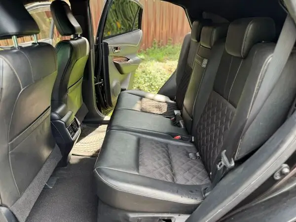 2016 Toyota Harrier Hybrid