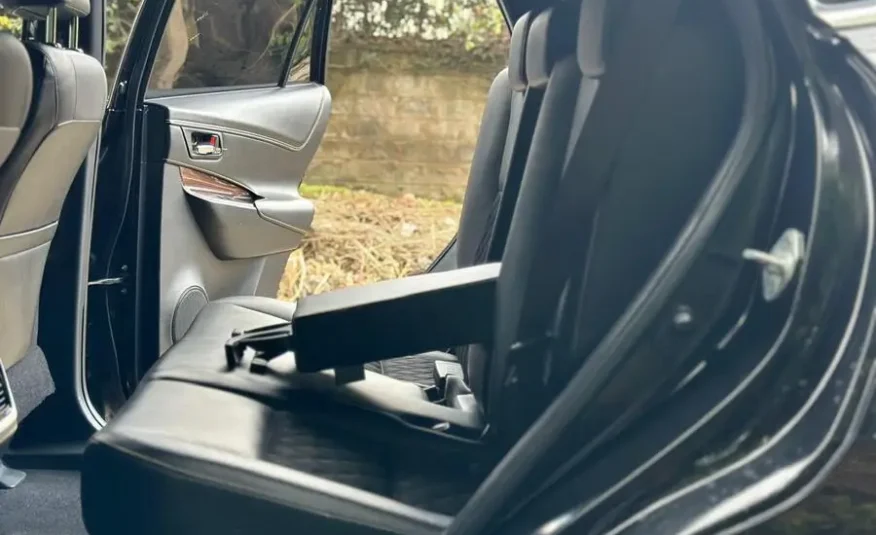 2016 Toyota Harrier Hybrid