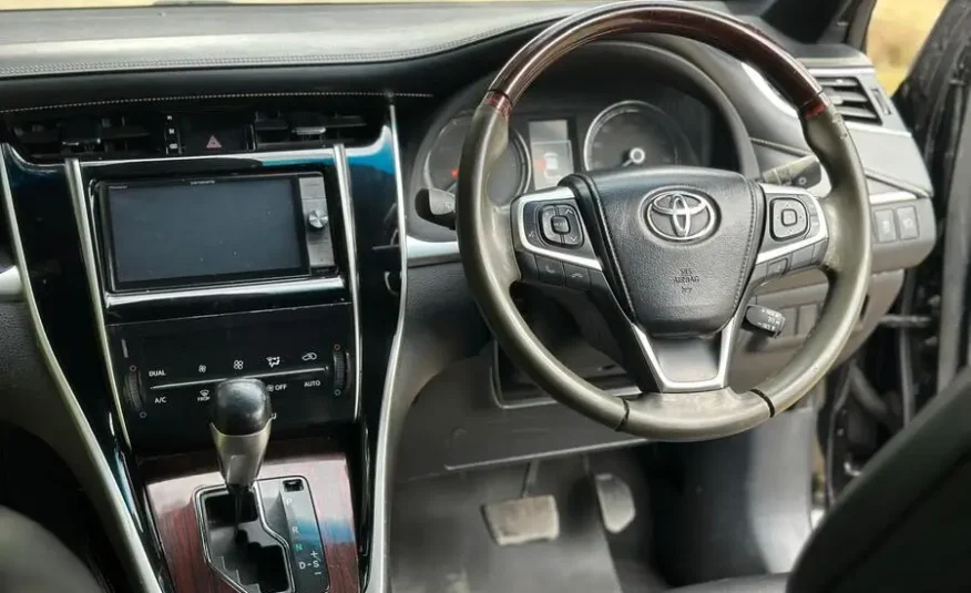 2016 Toyota Harrier Hybrid