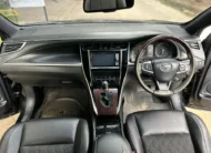 2016 Toyota Harrier Hybrid