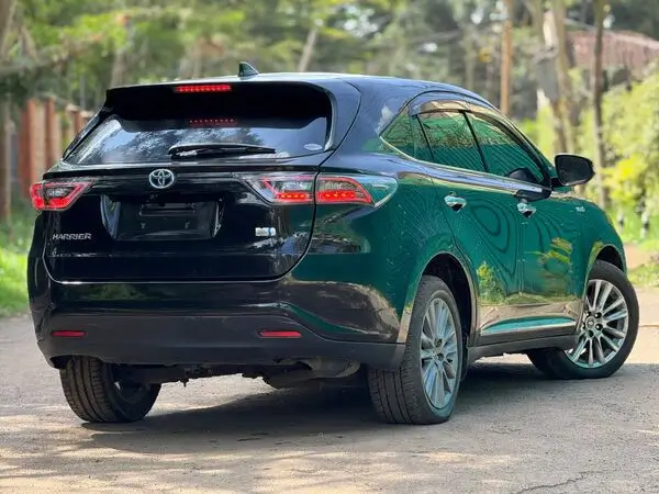 2016 Toyota Harrier Hybrid