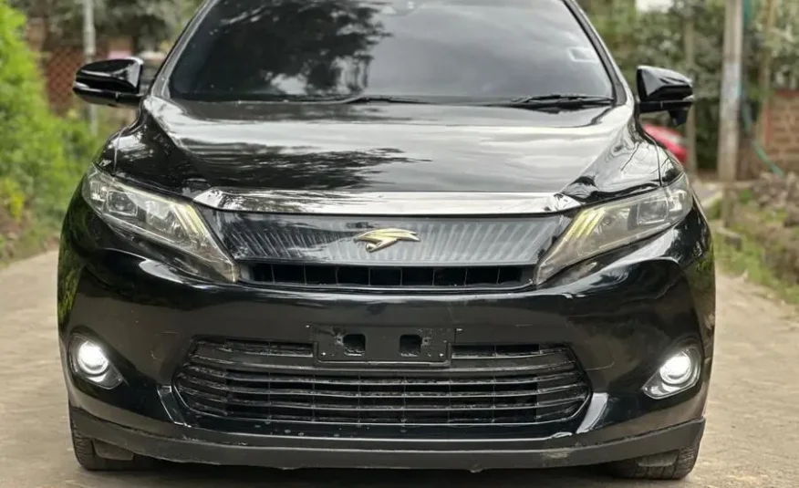 2016 Toyota Harrier Hybrid
