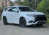 2017 Mitsubishi Outlander PHEV