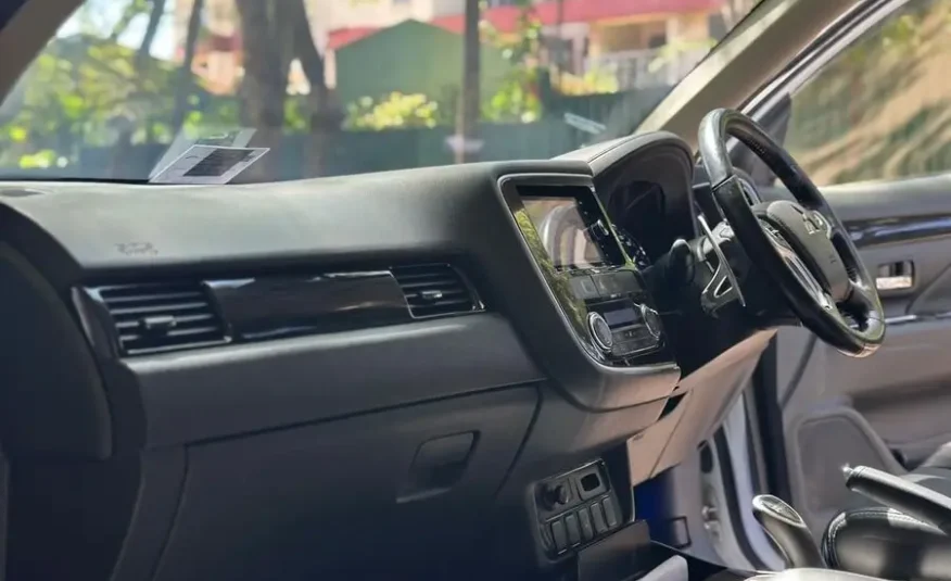 2017 Mitsubishi Outlander PHEV