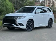 2017 Mitsubishi Outlander PHEV