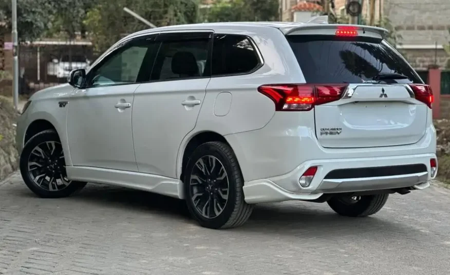 2017 Mitsubishi Outlander PHEV