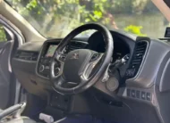 2017 Mitsubishi Outlander PHEV