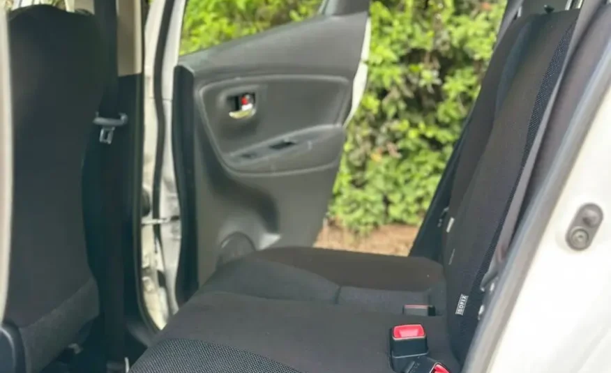 2017 Toyota Vitz