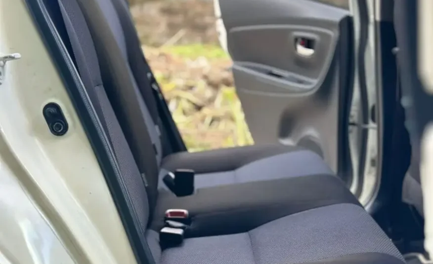 2017 Toyota Vitz