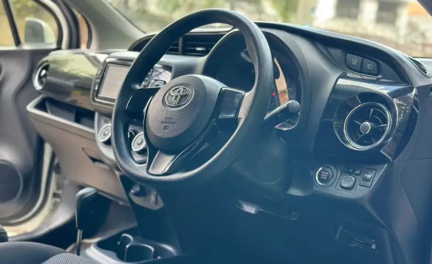 2017 Toyota Vitz