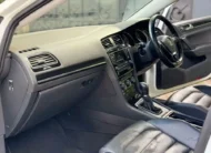 2017 Volkswagen Golf TSI Sunroof