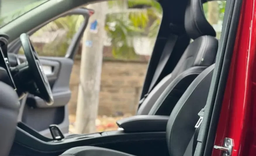 2018 Volvo XC40 T4 Sunroof