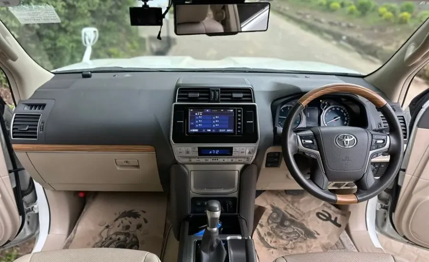 2020 Toyota Landcruiser Prado TX NewShape Sunroof
