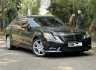 2010 Mercedes Benz E200
