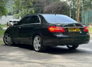 2010 Mercedes Benz E200