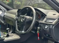 2010 Mercedes Benz E200