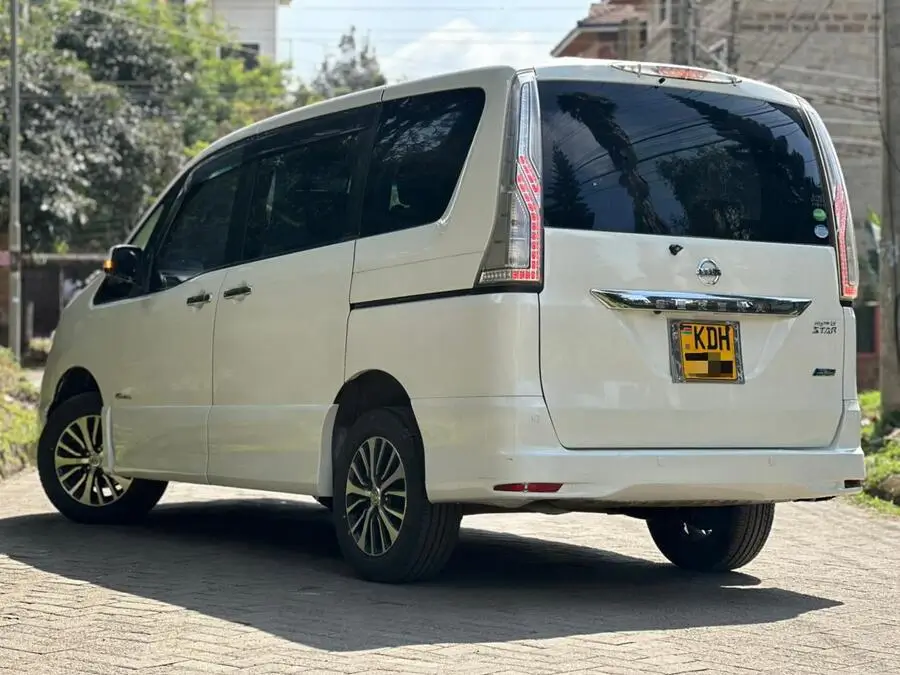 2016 Nissan Serena Highway Star S-Hybrid