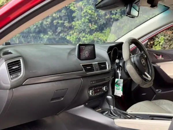 2017 Mazda Axela Sedan Fully Loaded