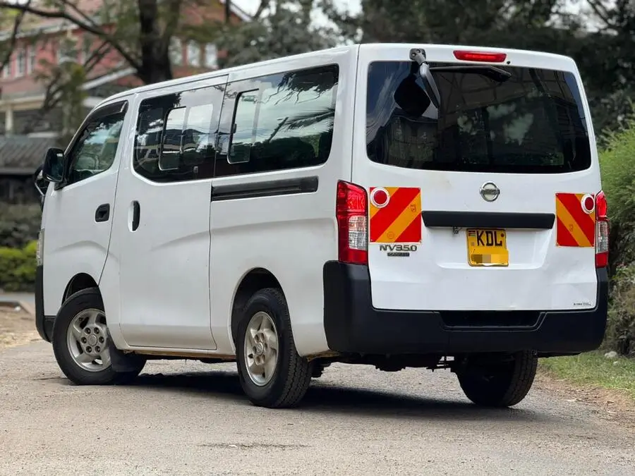 2017 Nissan NV350 Caravan