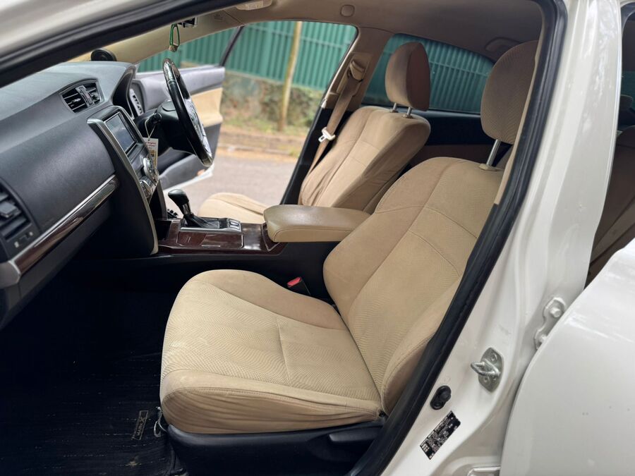 2013 Toyota Mark X Mint Condition