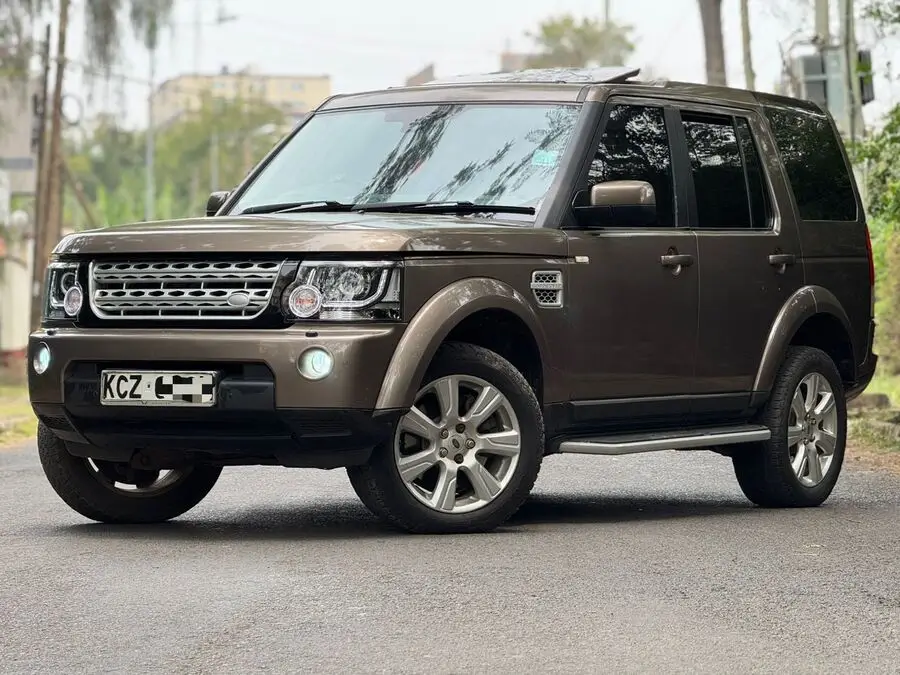 2014 Land Rover Discovery HSE Mint Condition