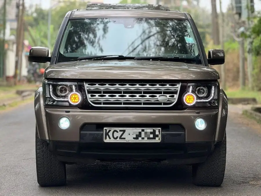 2014 Land Rover Discovery HSE Mint Condition