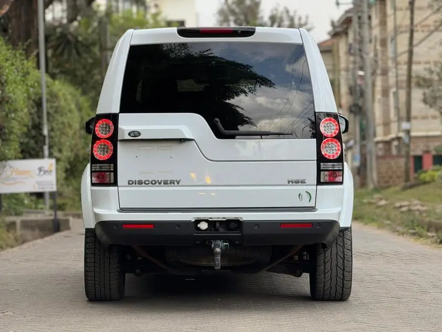 2015 Land Rover Discovery HSE Unregistered Local