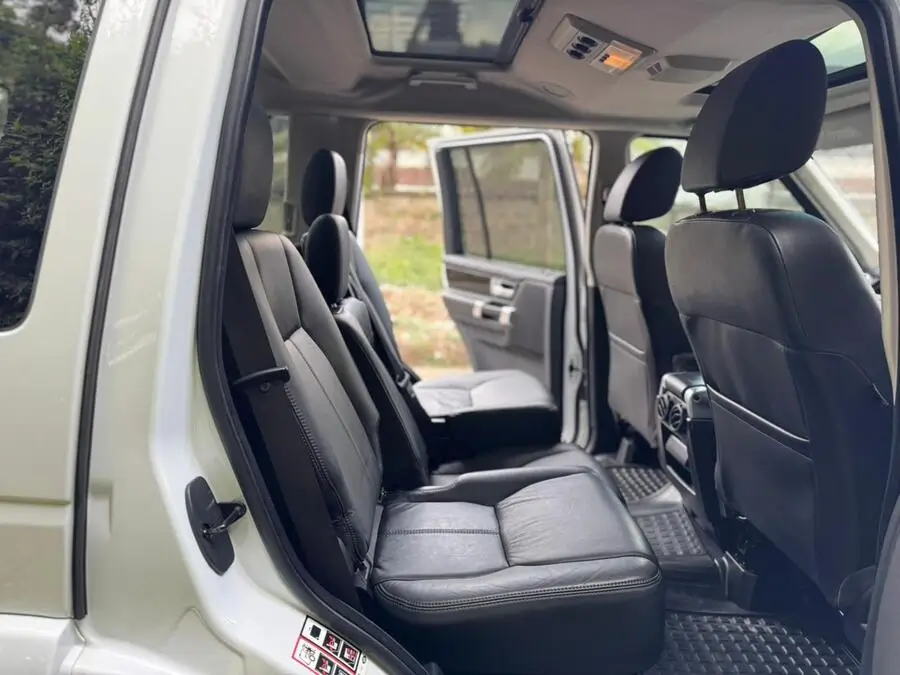 2015 Land Rover Discovery HSE Unregistered Local