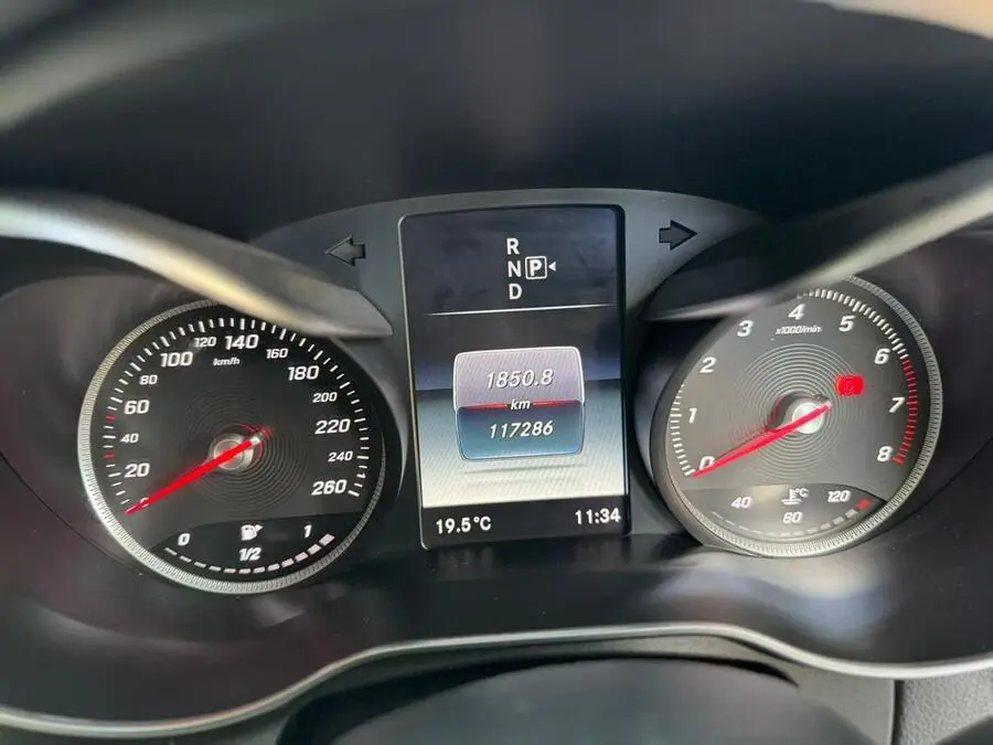 2015 Mercedes Benz C200 Mint Condition