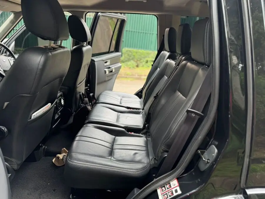 2016 Land Rover Discovery HSE Sunroof