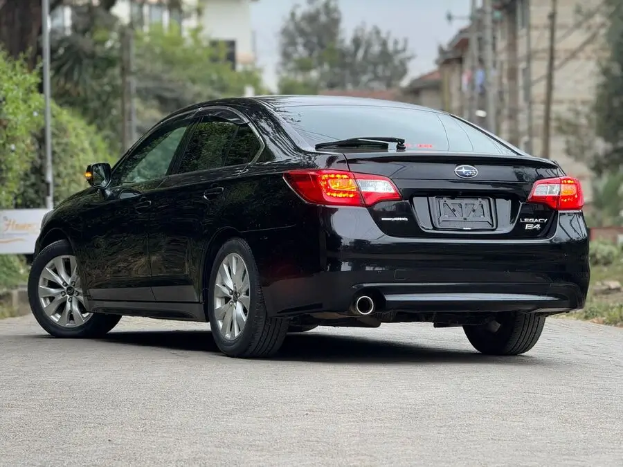 2017 Subaru Legacy B4 Eyesight