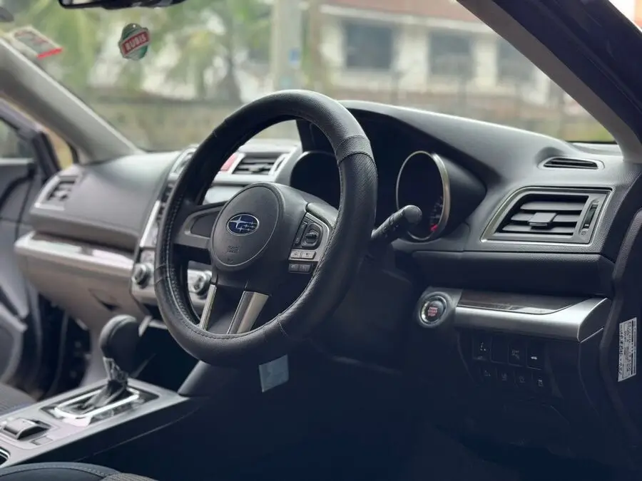 2017 Subaru Legacy B4 Eyesight