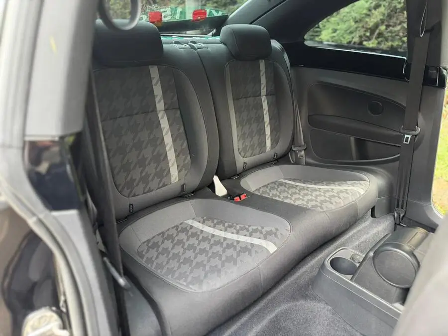 2017 Volkswagen Beetle