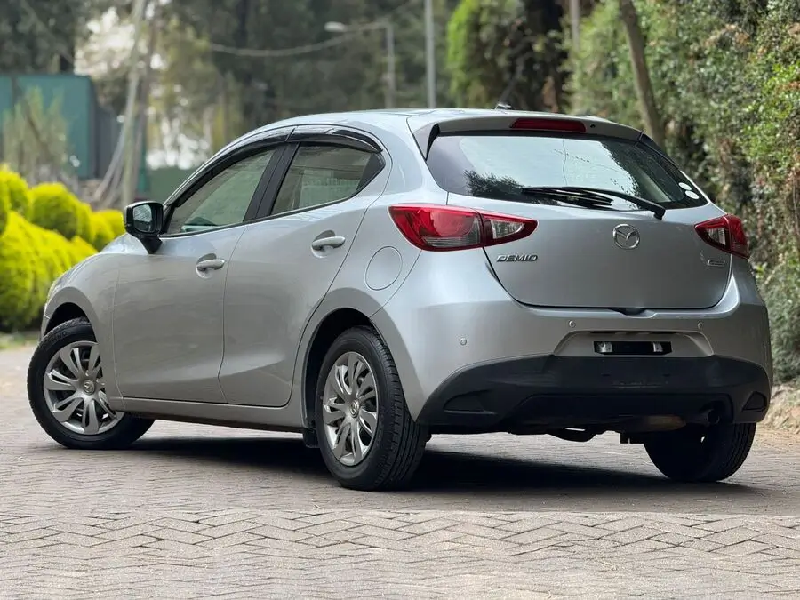 2018 Mazda Demio