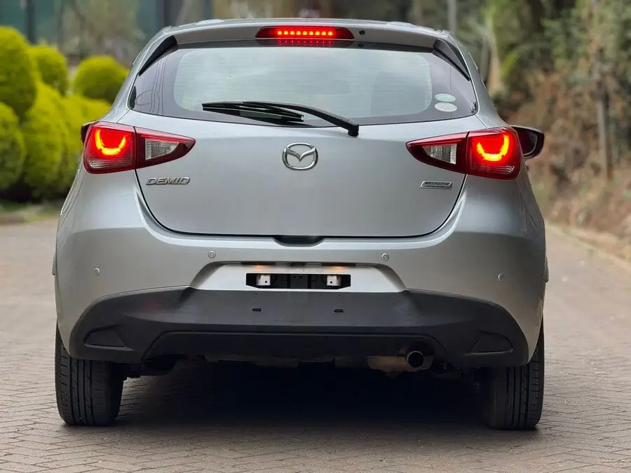 2018 Mazda Demio