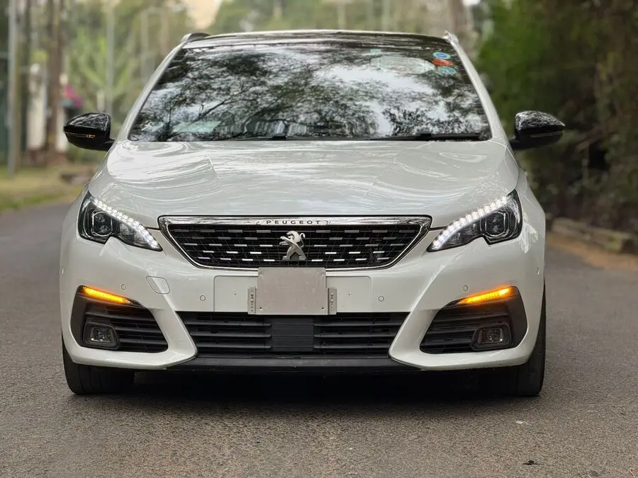 2018 Peugeot 308 GT Line MoonRoof