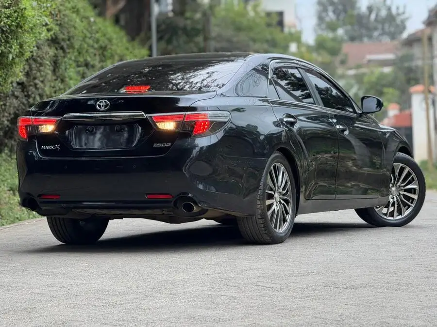 2018 Toyota Mark X 250G Fully Loaded