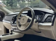 2018 Volvo XC90 T5 AWD Leather Low Mileage
