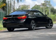 2018 BMW 740i Sunroof