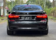 2018 BMW 740i Sunroof