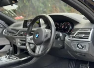 2018 BMW 740i Sunroof