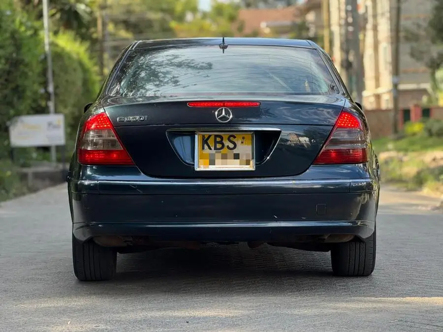 2006 Mercedes Benz E350