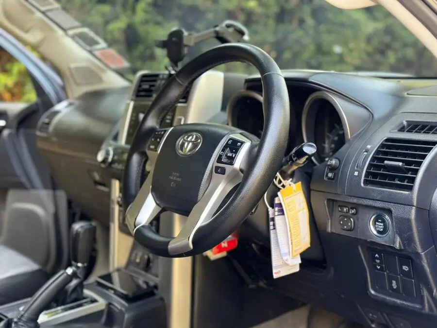 2010 Toyota Landcruiser Prado VX