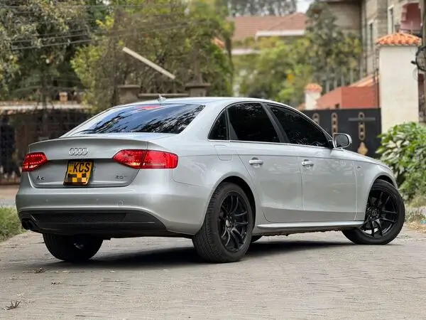 2012 Audi A4 TFSI Quattro